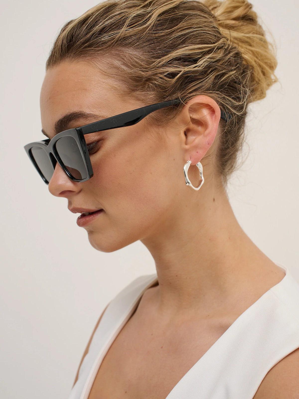 Kitty Rectangular Sunglasses Black